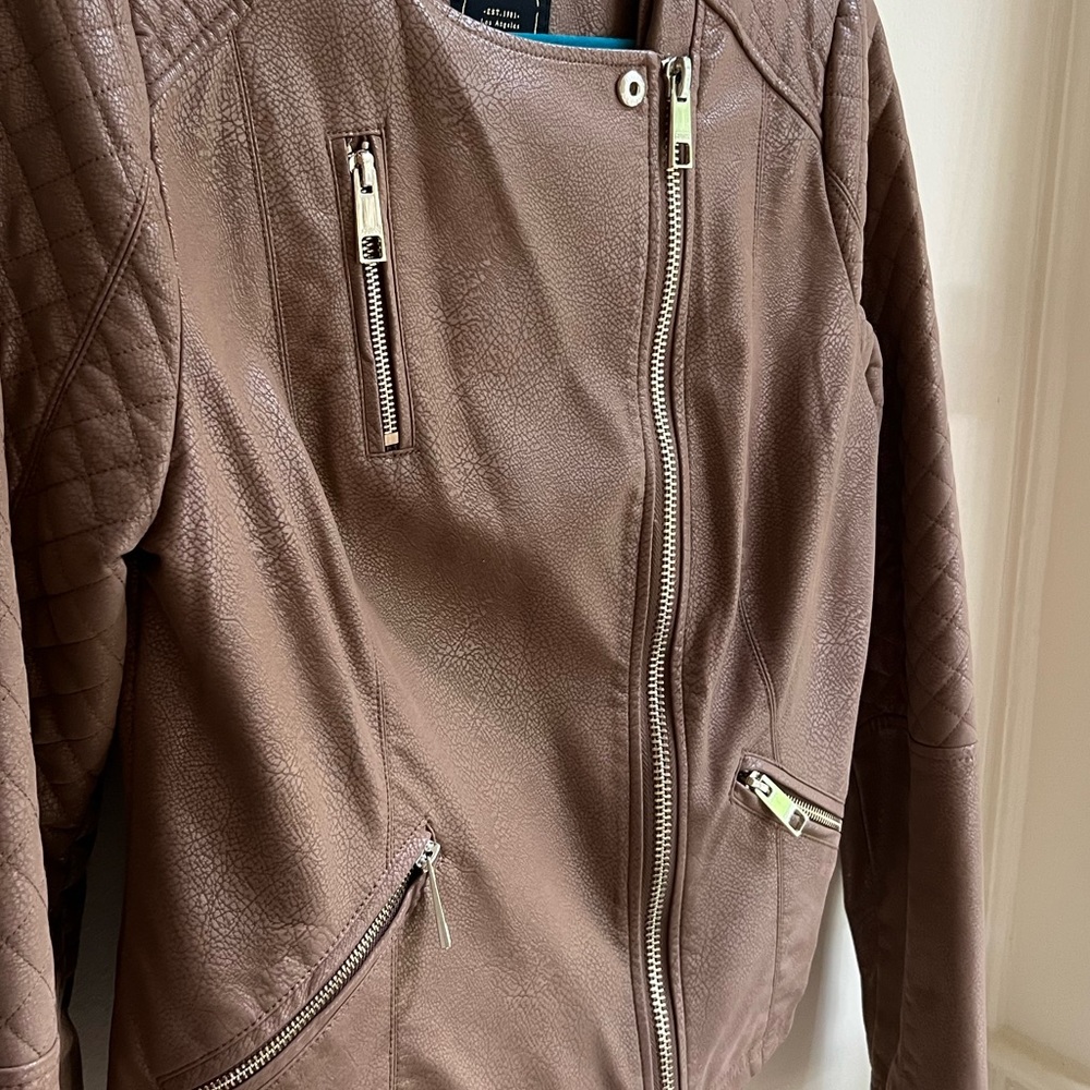 Brown Leather Guess Jacket - image 7